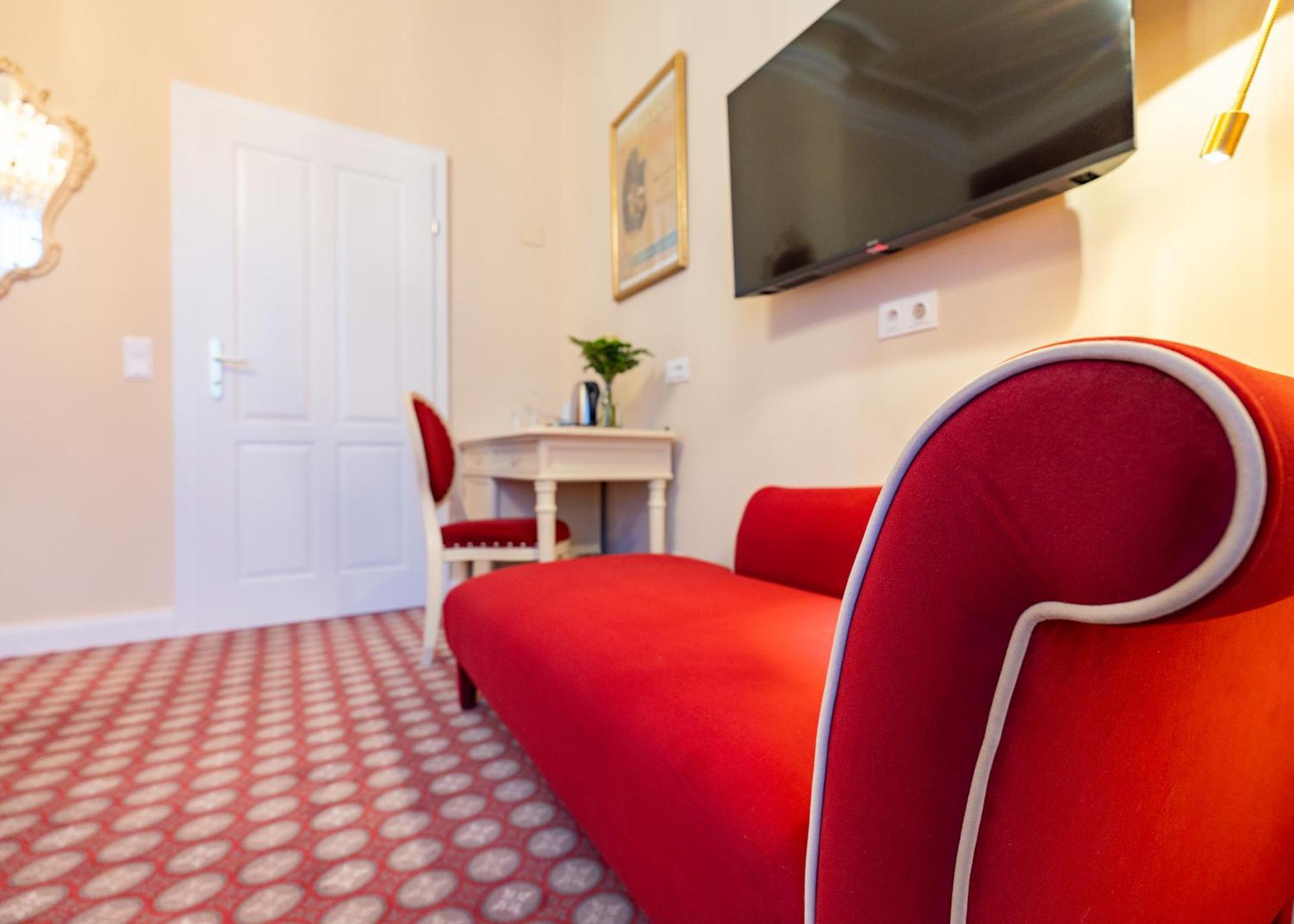 Aviano Boutique Hotel Vienna Exterior photo